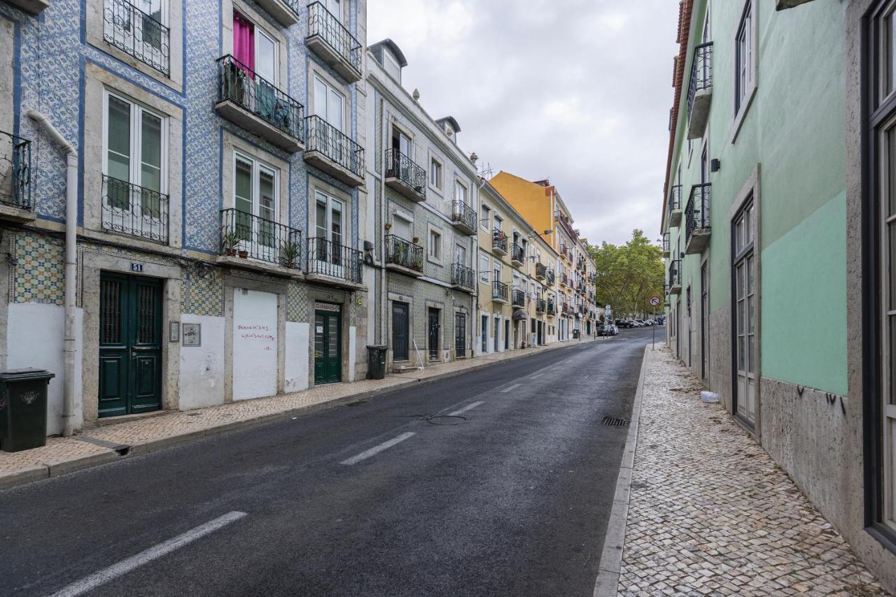 Appartement Lovely Patio Getaway In Lisboa Extérieur photo